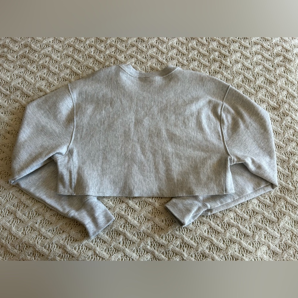 Champion Cropped Sweatshirt - Picture 2 of 7
